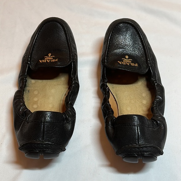 100% authentic Prada scrunch loafer women’s size 36 - Picture 9 of 9